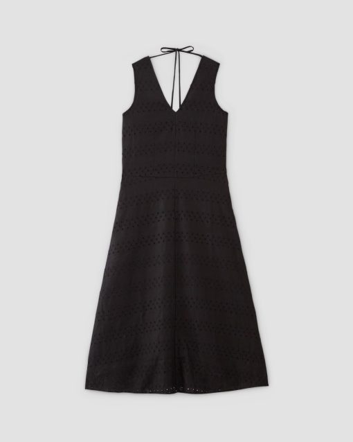Alternative view of The Linen Eyelet Maxi Dress | Black Eyelet