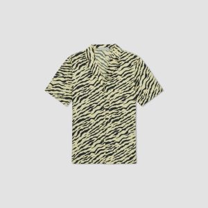 Alternative view of The Poplin Shirt | Pale Yellow Tiger Stripe