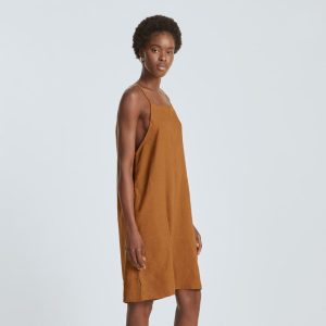 Alternative view of The Linen Apron Dress | Tawny Brown