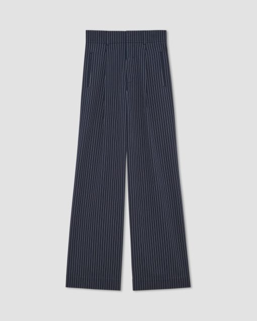 Alternative view of The Draper Pleated Pant in Buttersmooth | Navy / Bone | 32 Inseam
