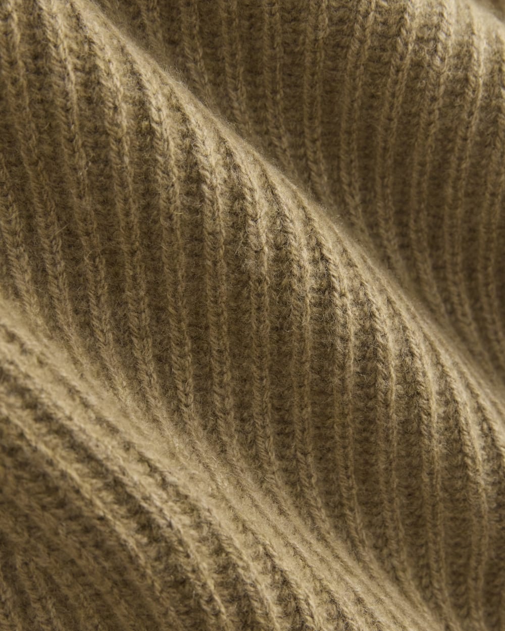 Cocoon Turtleneck in Wool Cashmere | Toast - Image 7