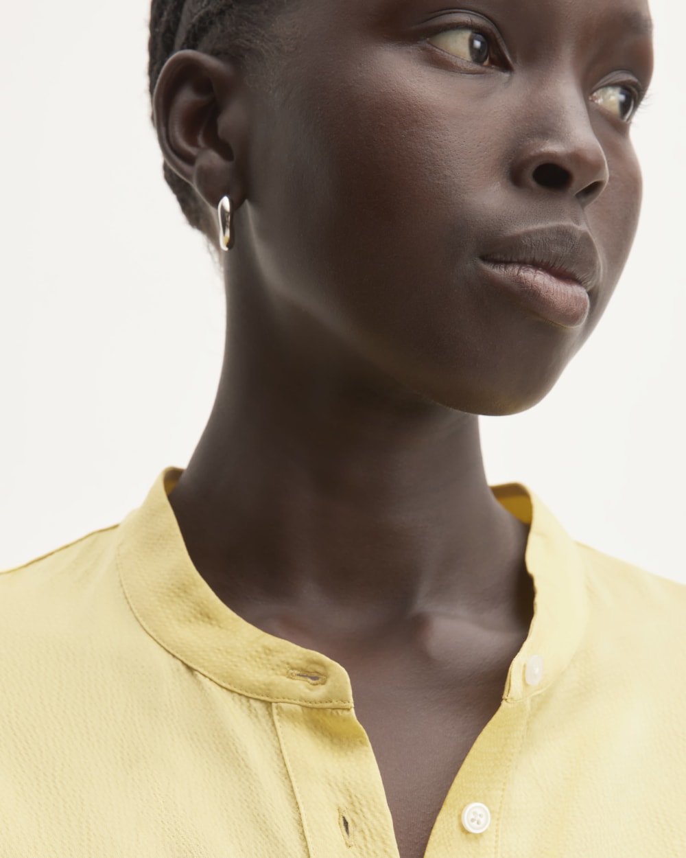 The Hammered Satin Popover Shirt | Raffia - Image 4