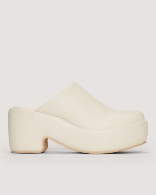Alternative view of The Puffa Clog | Parchment