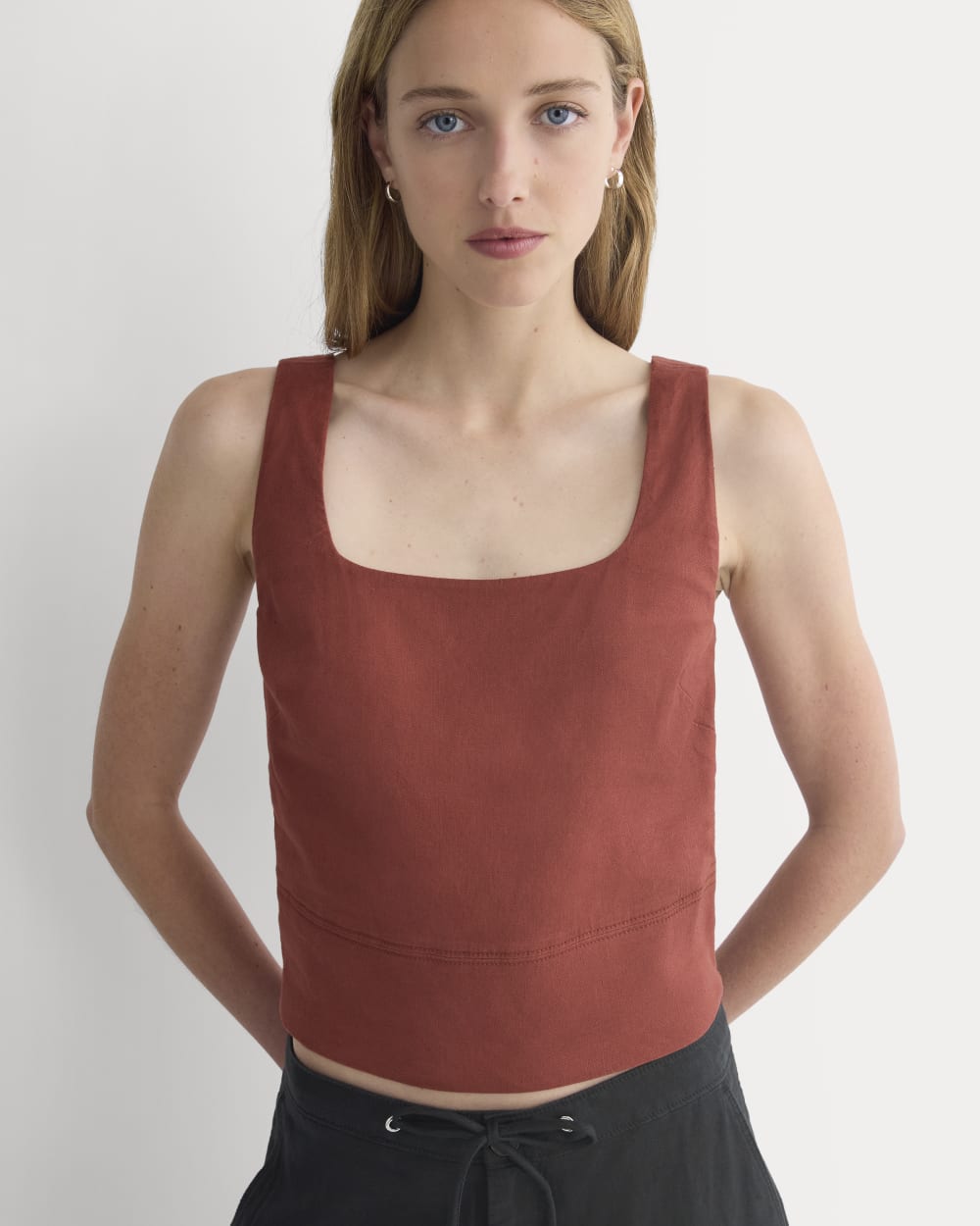 Square Tank in Stretch Linen | Henna Red - Image 4