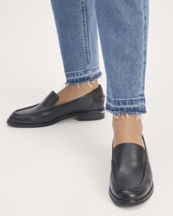 Alternative view of The Modern Loafer |  Black