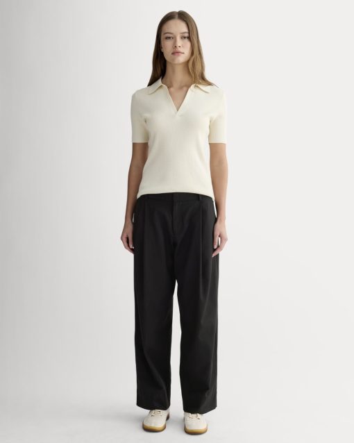 The Low-Rise Chino | Black