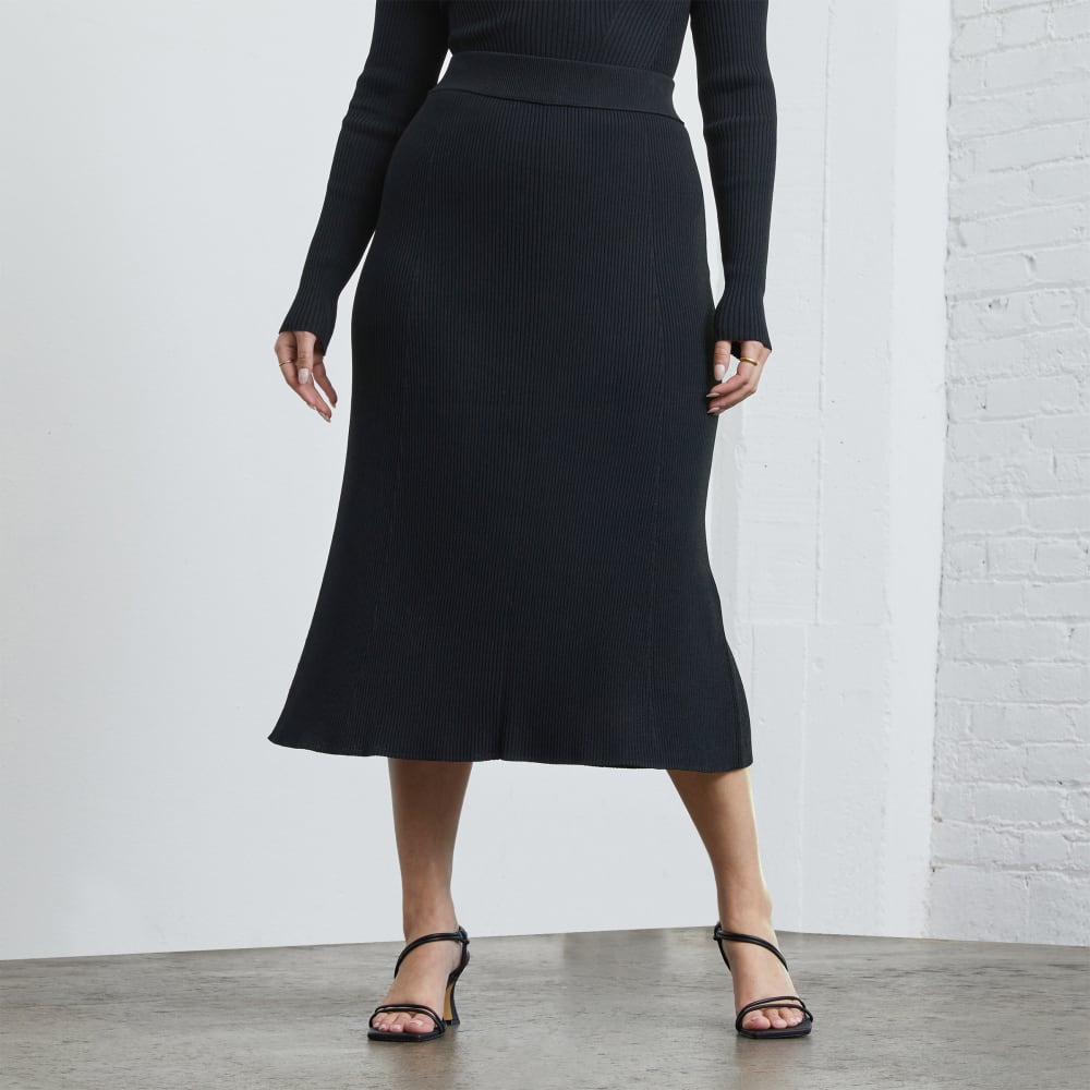 The Ribbed Knit Skirt | Black