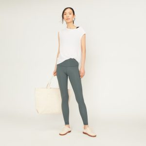 Alternative view of The Perform Legging® | Pine | Regular