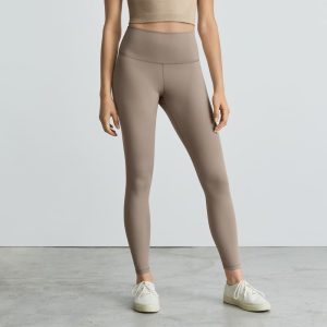 Alternative view of The Perform 24/7 Legging | Burnt Sugar | 25 Inseam