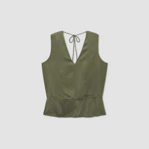 Alternative view of The Satin V-Neck Top | Kalamata