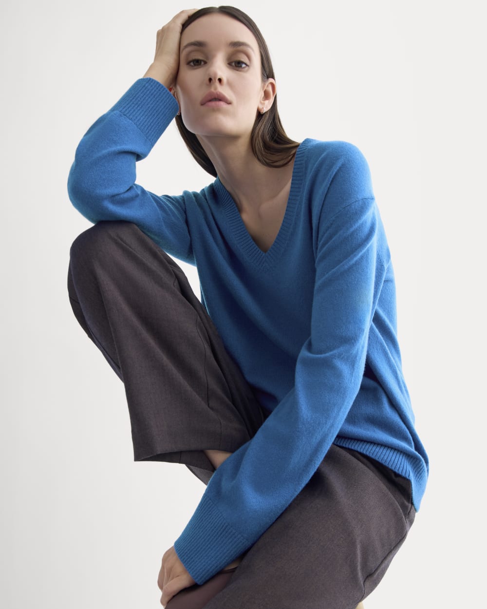 The Classic V in Cashmere | Classic Blue - Image 3