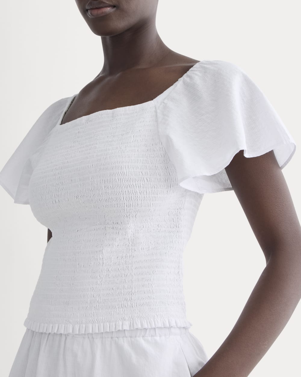 The Gauze Smocked Top | White - Image 4