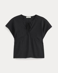 Alternative view of The Keyhole Top | Black