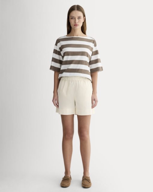 The Easy Short | Canvas