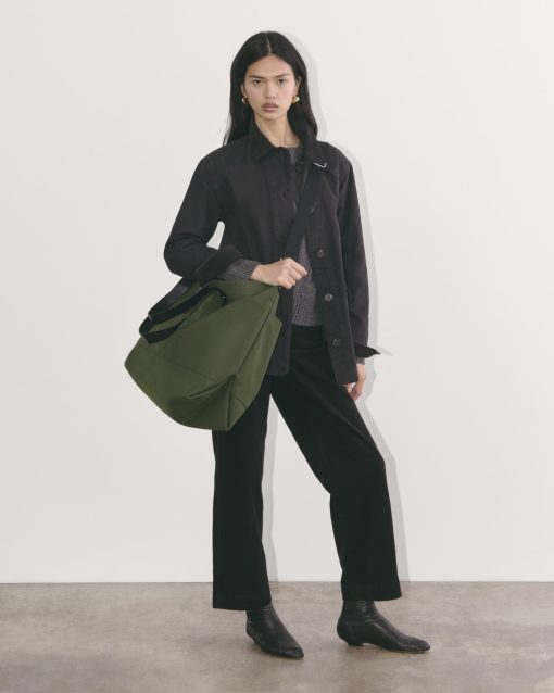 Alternative view of The Canvas Weekender | Dark Forest