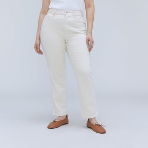 Alternative view of The Cheeky Hourglass Jean | Ecru | 28.5 Inseam