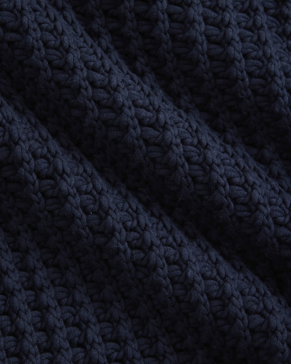 Open-Knit Crew in Elevated Cotton | Navy - Image 6