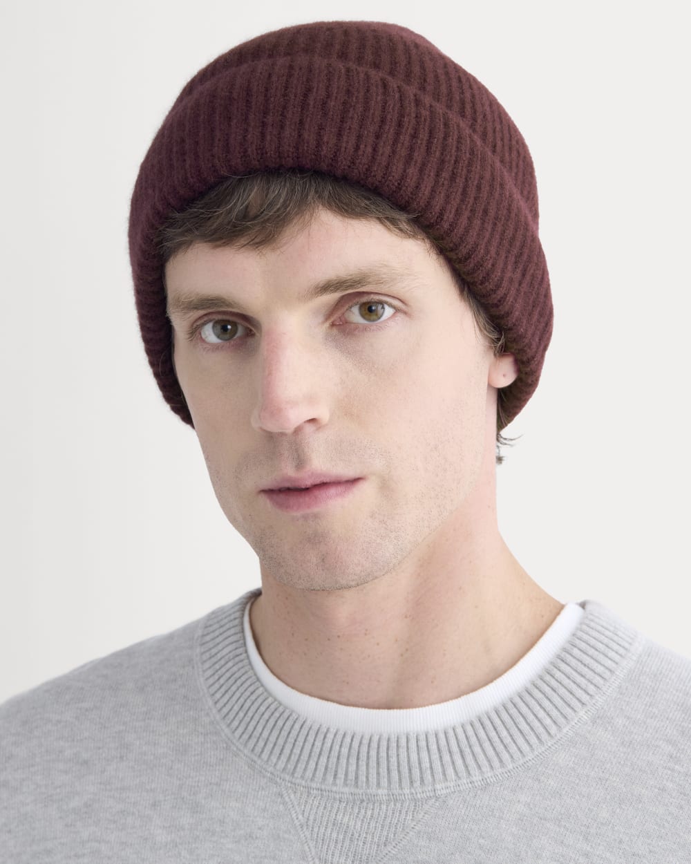 The Cashmere Ribbed Beanie | Wine - Image 2