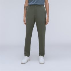 The Straight Fit Performance Chino | Uniform | Kambaba | Straight