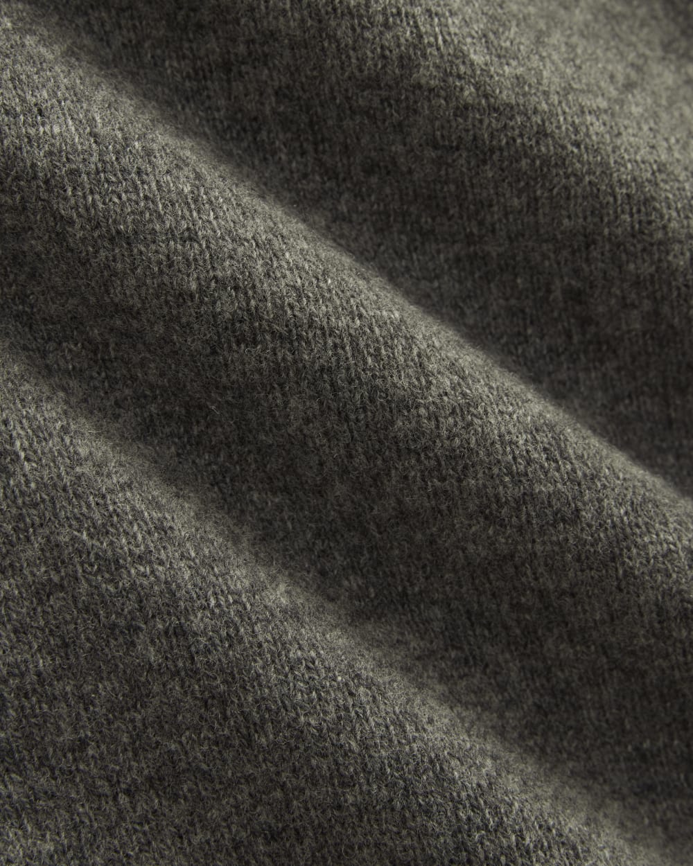 Luxe Merino Relaxed Turtleneck | Heathered Charcoal - Image 6