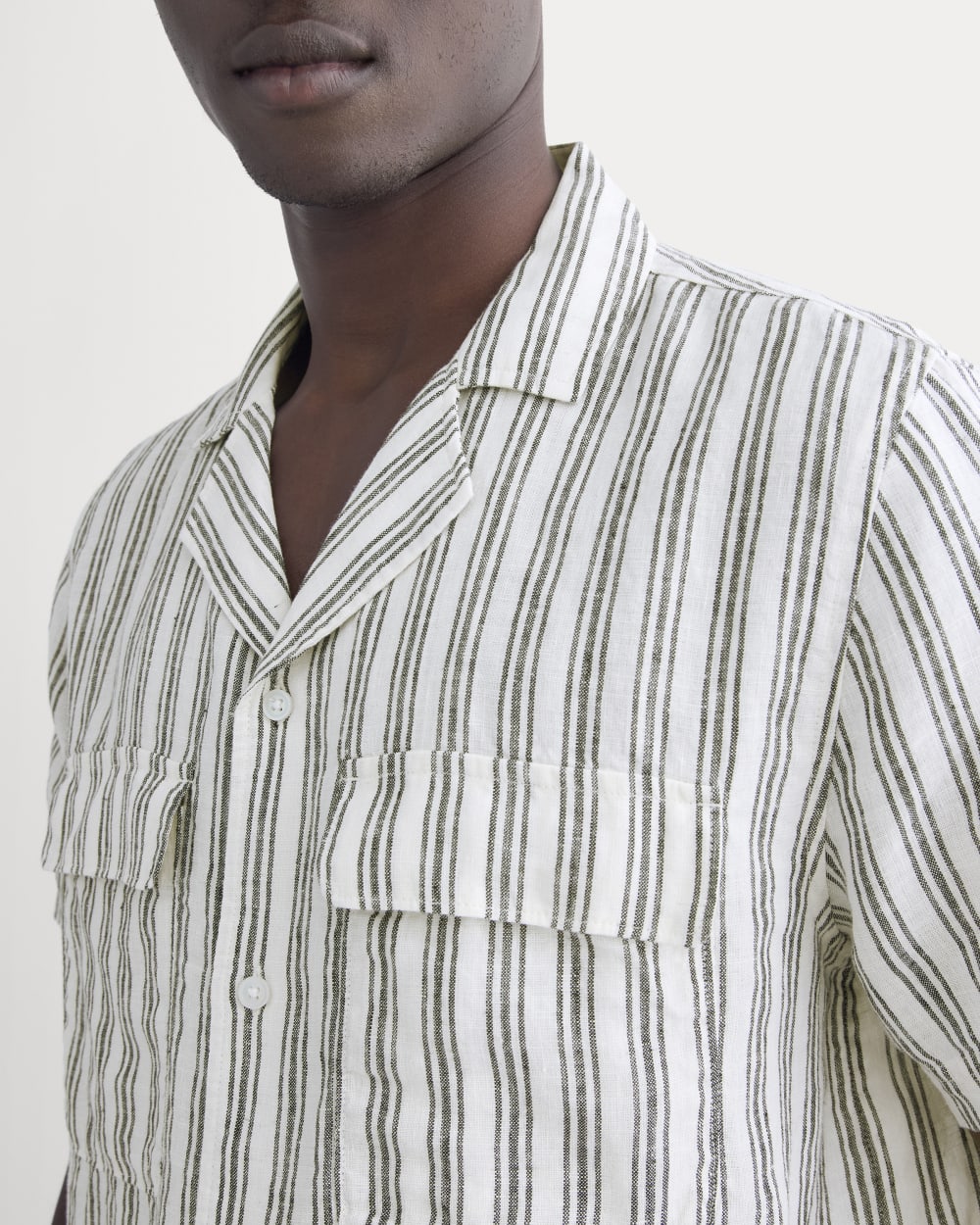 The Resort Shirt in Linen | Bone / Black - Image 4