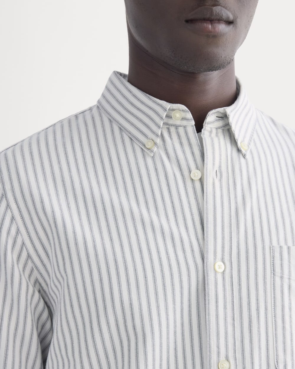 The Slim Oxford Shirt | Bone/Navy | Tall - Image 4